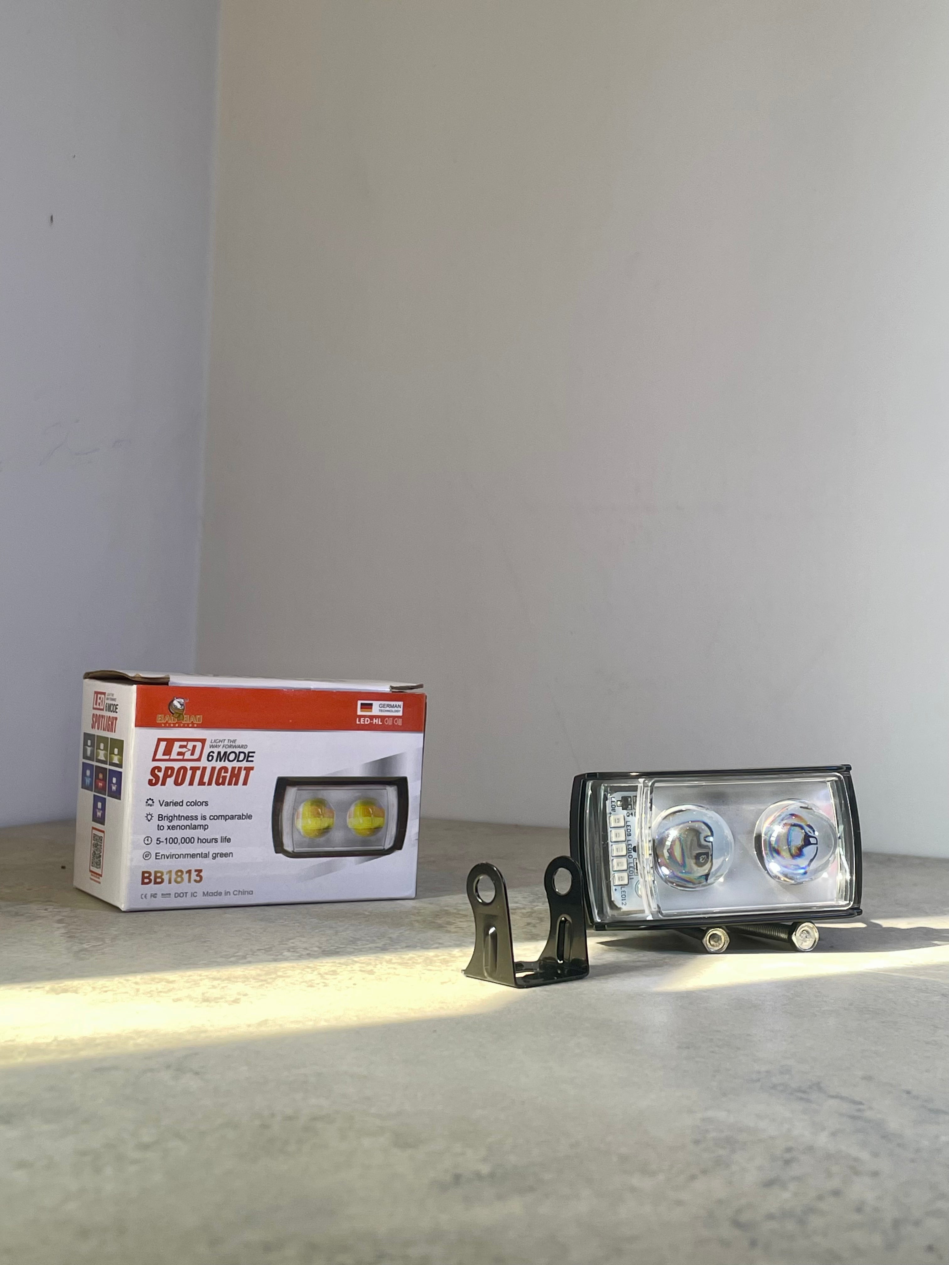 2 Lens Dolphin Light